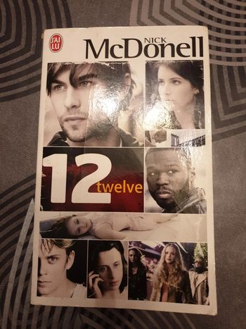 12 Twelve