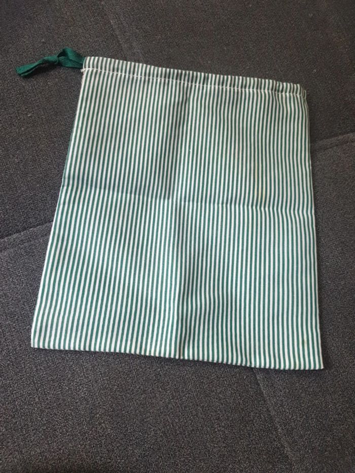Neuf pochon pochette rayée vert et blanc marque my little box - photo numéro 3