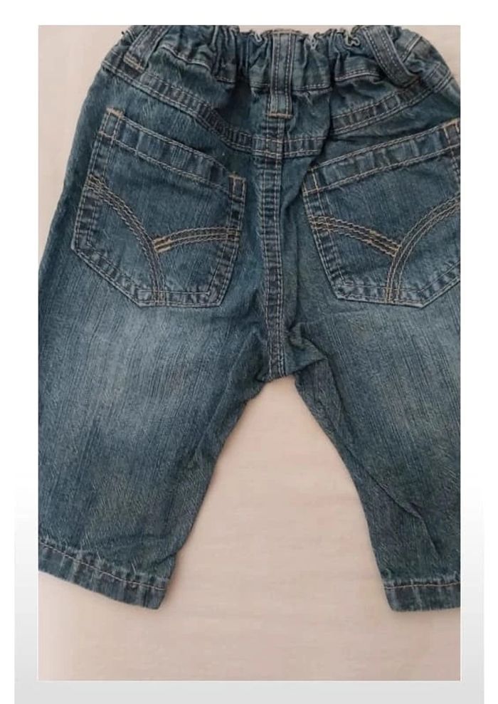 Jeans 6 mois TBE - photo numéro 2