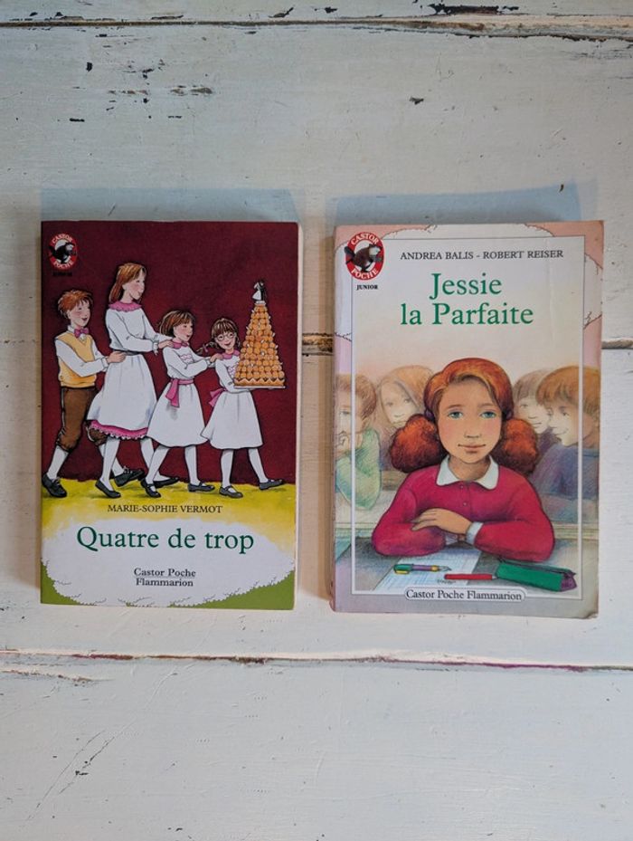 Lot de deux livres de poche : Quatre de trop et Jessie la Parfaite