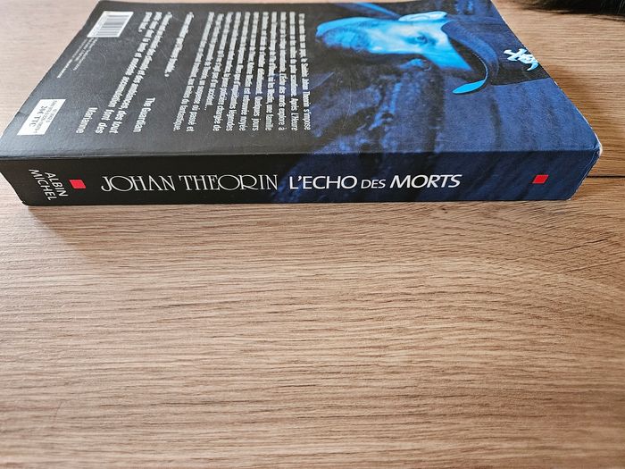 L'écho des morts de Johan Theorin - photo numéro 4