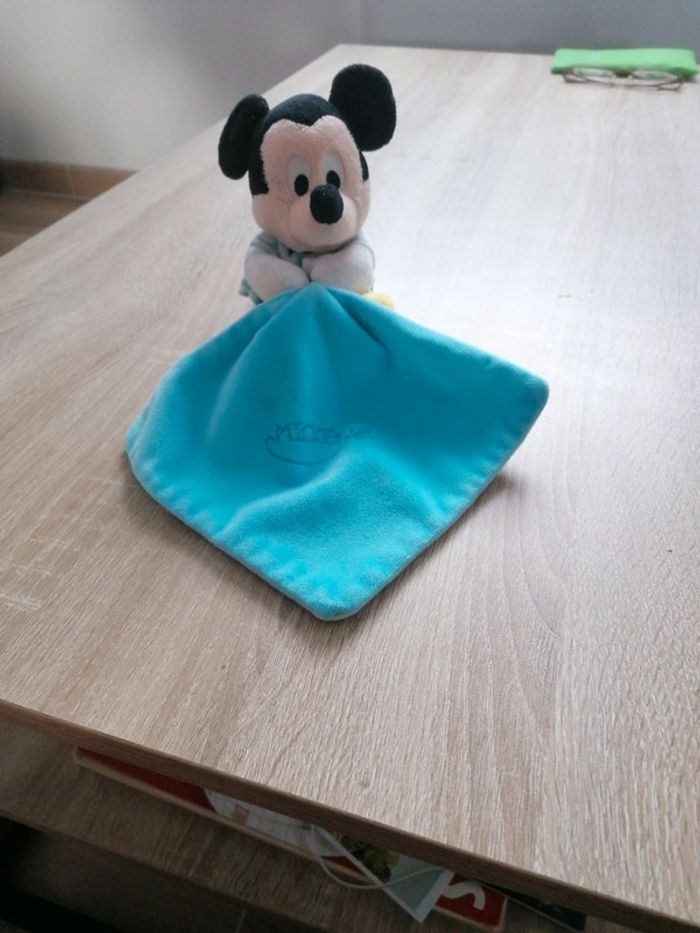 Doudou mickey - photo numéro 2