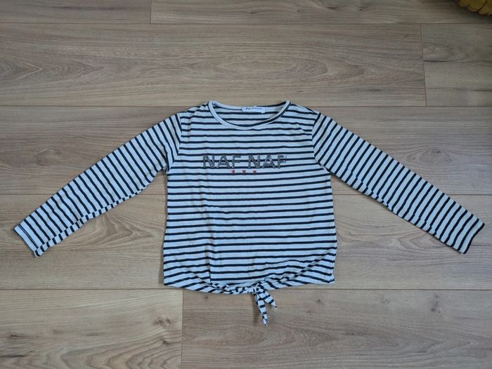 T-shirt fille 7/8 ans