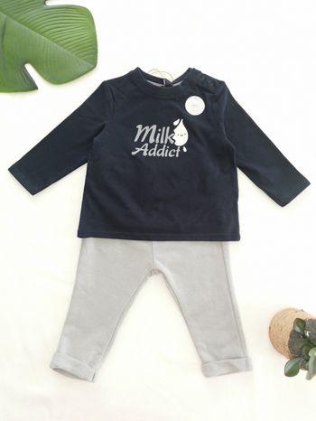Ensemble Tee-shirt et pantalon gris Kiabi 9 Mois
