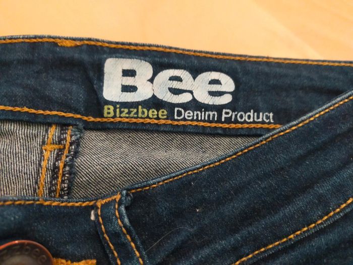 Jean bizzbee taille 36 coupe slim - photo numéro 2