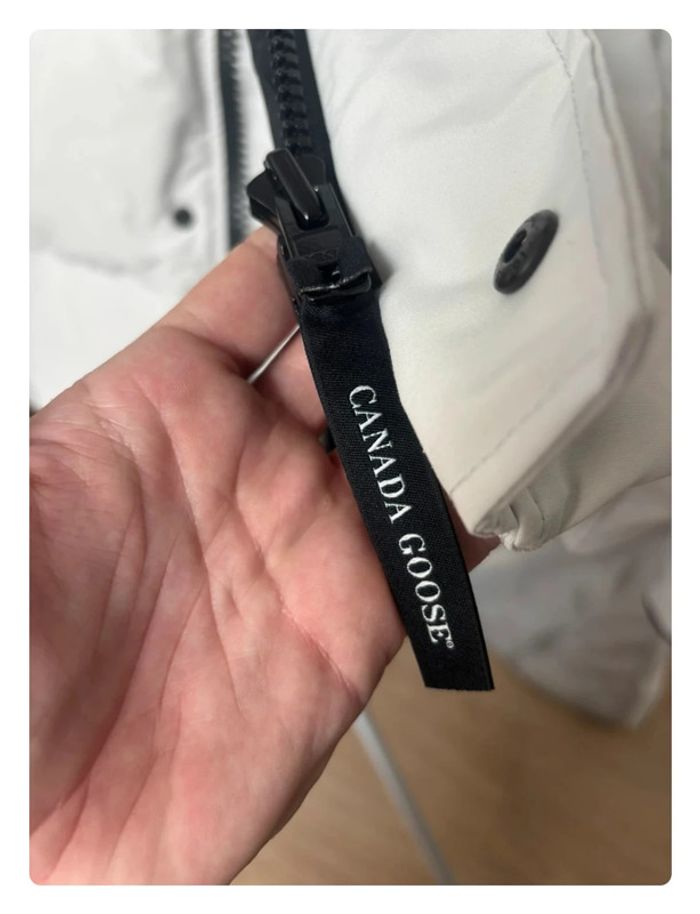Manteau Canada Goose taille L blanc - photo numéro 4