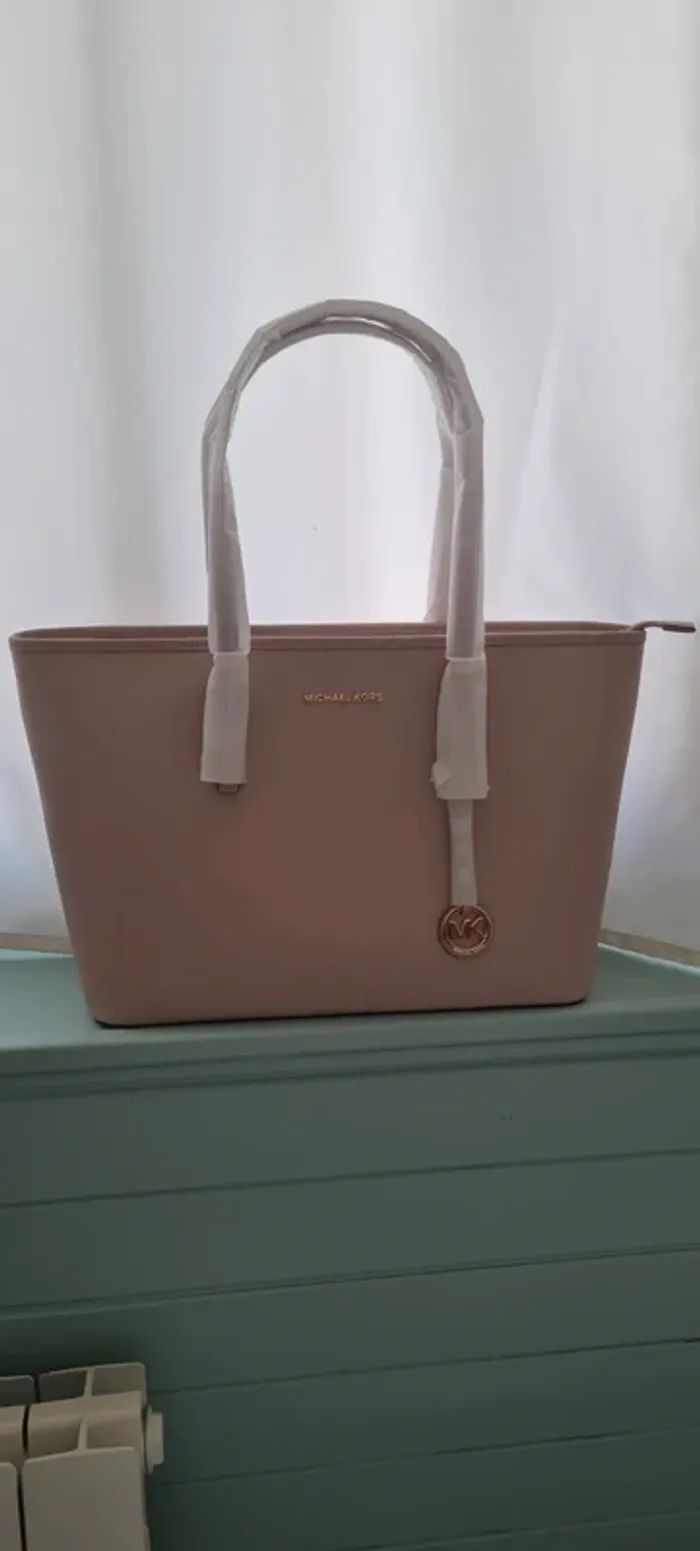 Très grand sac cabas Mickael Kors original neuf
