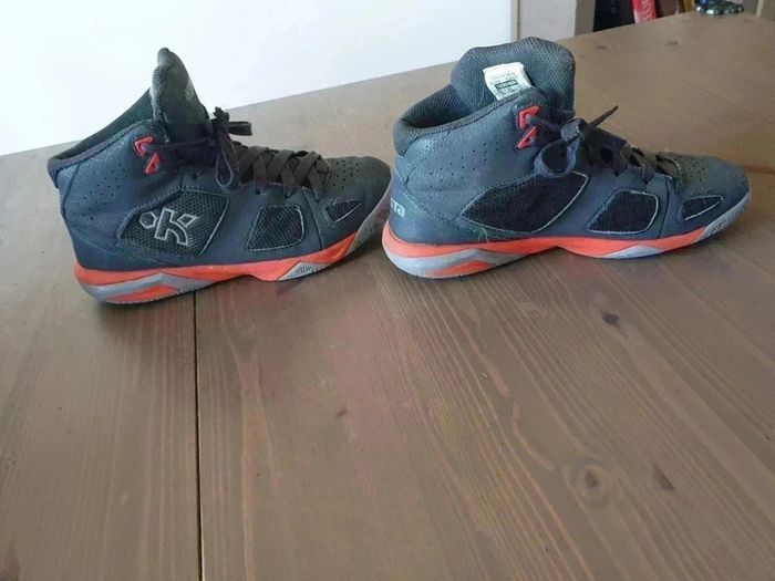 Baskets montantes Kipsta 37 gris et orange decathlon - photo numéro 2
