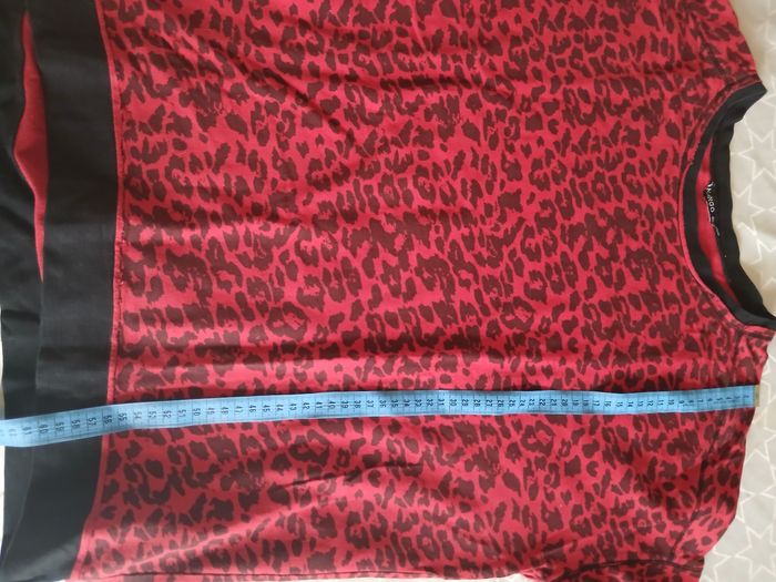 Pull rouge motif - photo numéro 4