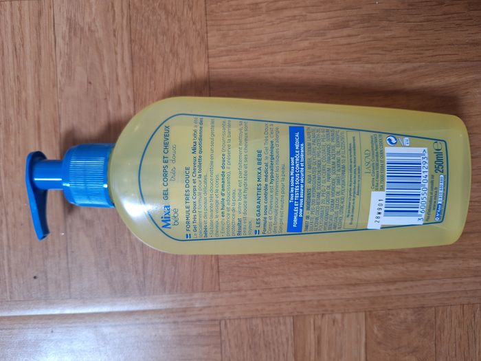 Mixa bébé gel corps et cheveux - photo numéro 2