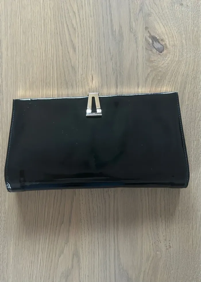 Pochette vintage en cuir vernis noir