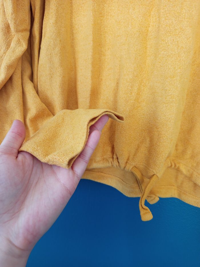 Pull jaune - photo numéro 3