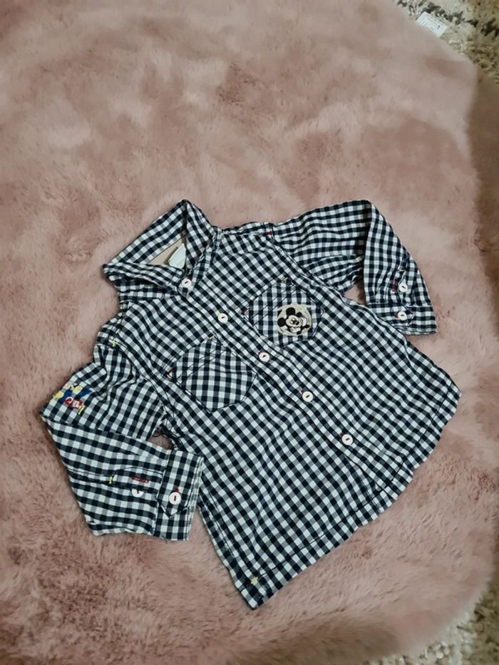 Chemise disney 9 mois excellent etat - photo numéro 2