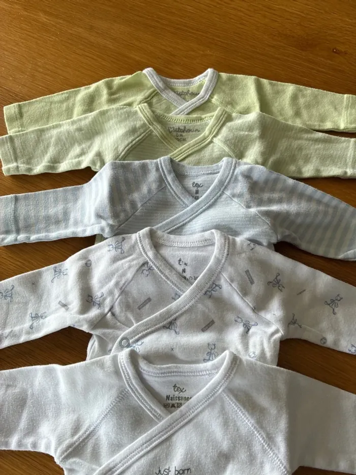 Bodies bébé lot de 5 - photo numéro 4