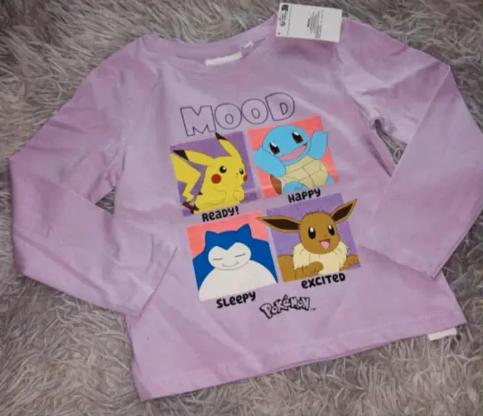 Haut pokémon neuf étiquetter 💐