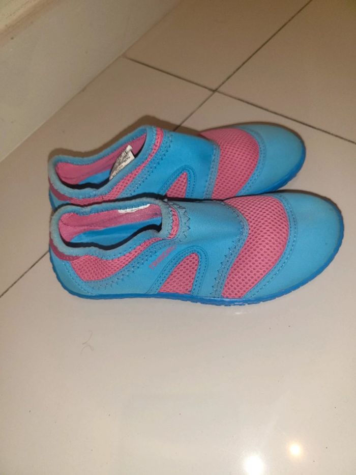 Chaussures piscine 34/35 - photo numéro 3