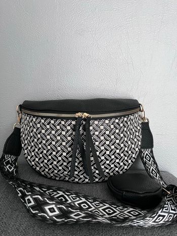 Sac banane bicolore noir et blanc