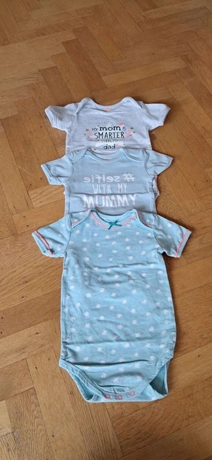 Lot 3 bodies HEMA 86/92 cm en excellent état