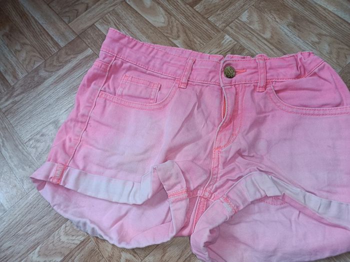 Short fille H&M taille 11-12 ans en état satisfaisant - photo numéro 5