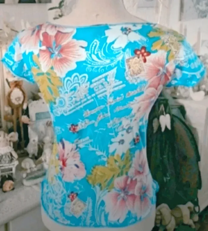 T-shirt imprimé exotique Best Mountain Taille 1 (38/40) Neuf - photo numéro 3