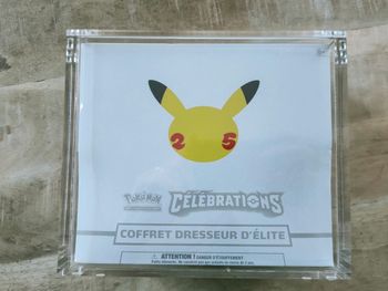 Etb Pokémon célébrations eb7.5