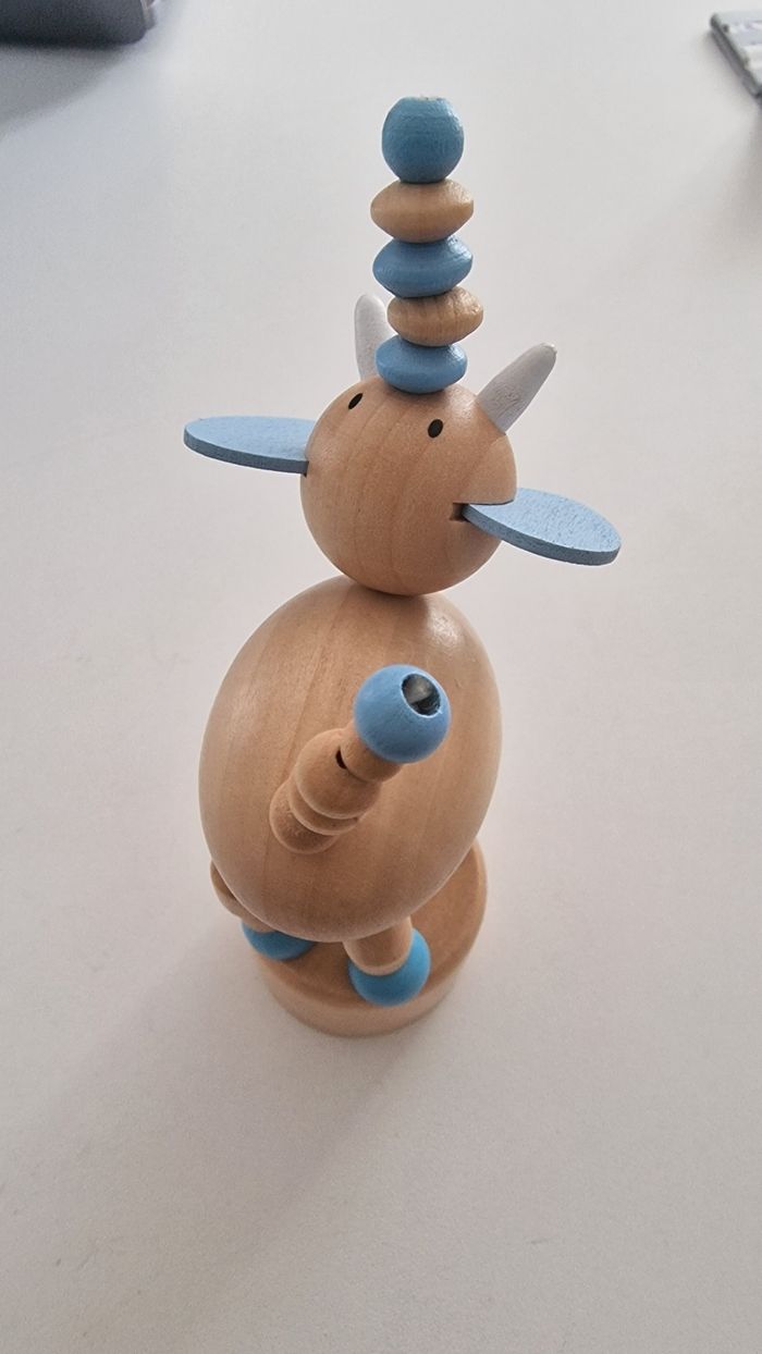 Éléphant en bois - photo numéro 3