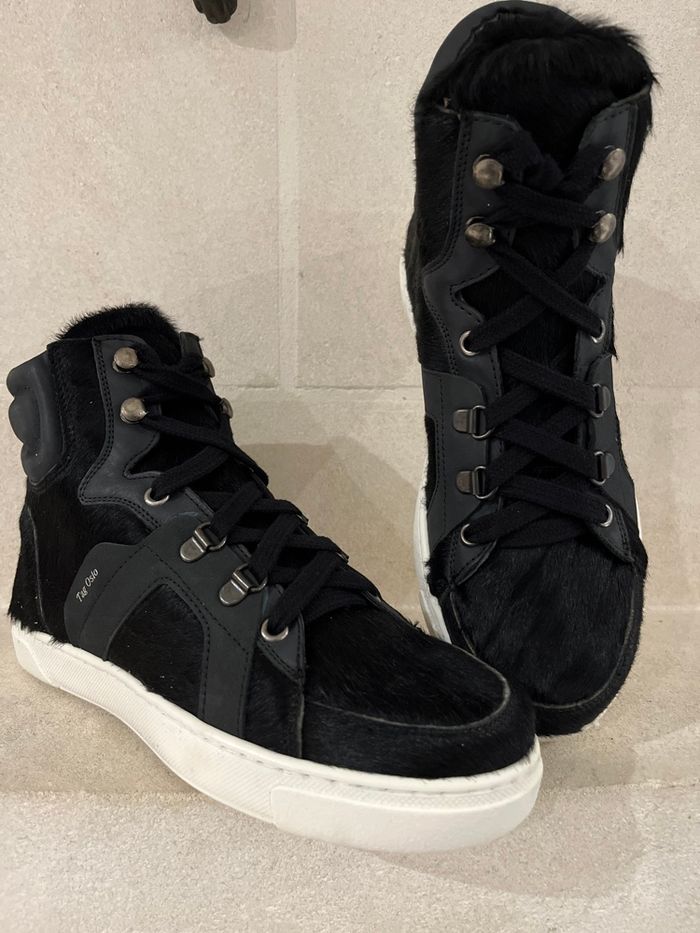 Sneakers Tag Oslo tout en cuir