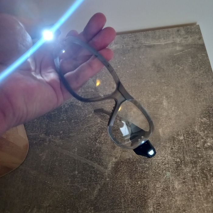 Casque de chantier + lunettes de protection avec led - photo numéro 9