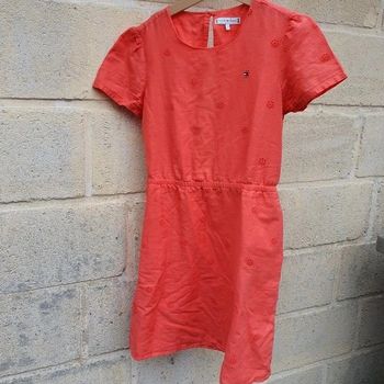Robe corail T. Hilfiger