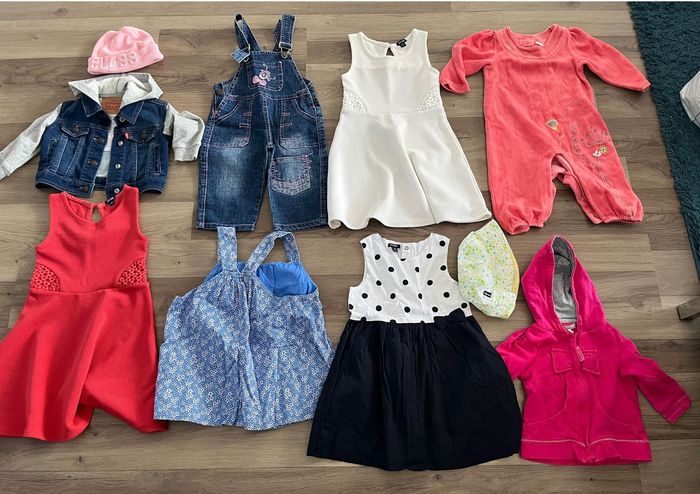 Lot de vêtements bébé Fille 8 à 14 mois - 20 Euros le lot + livraison - photo numéro 5