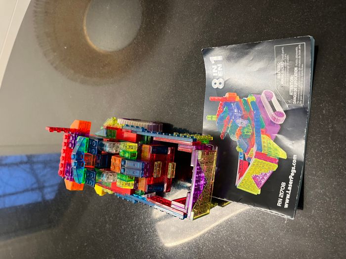 LEGO Laser Pegs 8-in-1 RN 2170B – briques translucides