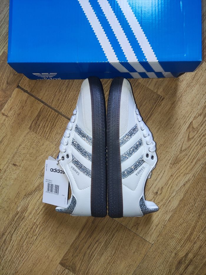 Baskets adidas samba og paillette argenté et blanche taille 37 1/3