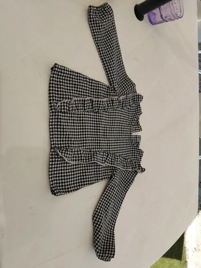 Haut à carreaux