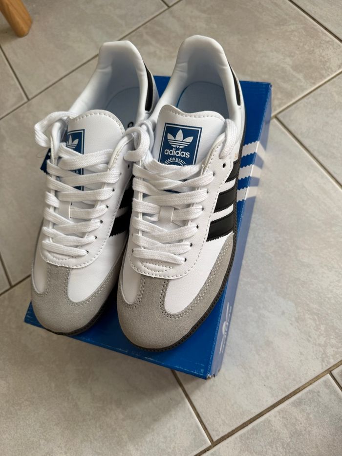 Adidas samba blanche neuf taille 40 - photo numéro 6