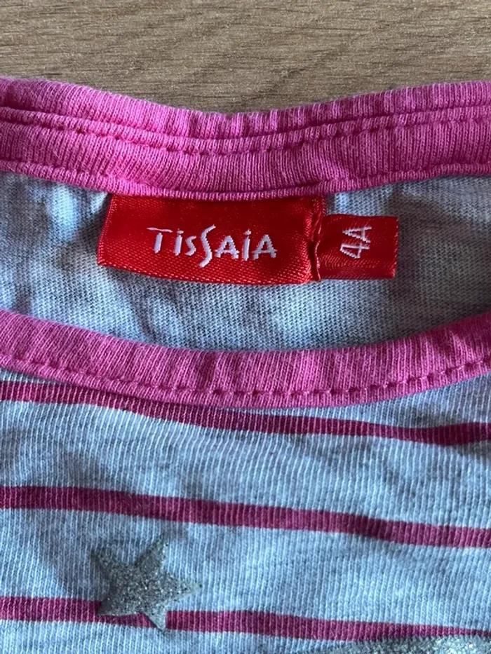 Je vend un pyjama fille taille 4 ans très bon état - photo numéro 4