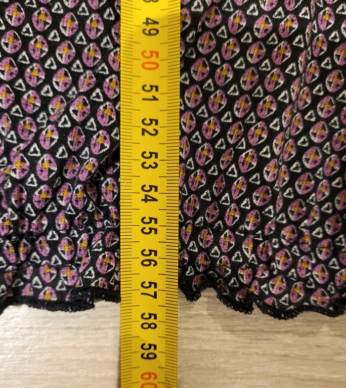 Blouse manches courtes noire rose et blanche à motifs Camaïeu Taille 1 ou 34 - photo numéro 10