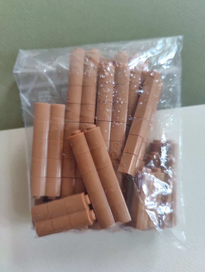 🧱 100 briques-rondins 1x2 nougat moyen LEGO - État neuf 🌟 - Envoi rapide 🚚💨 - photo numéro 4