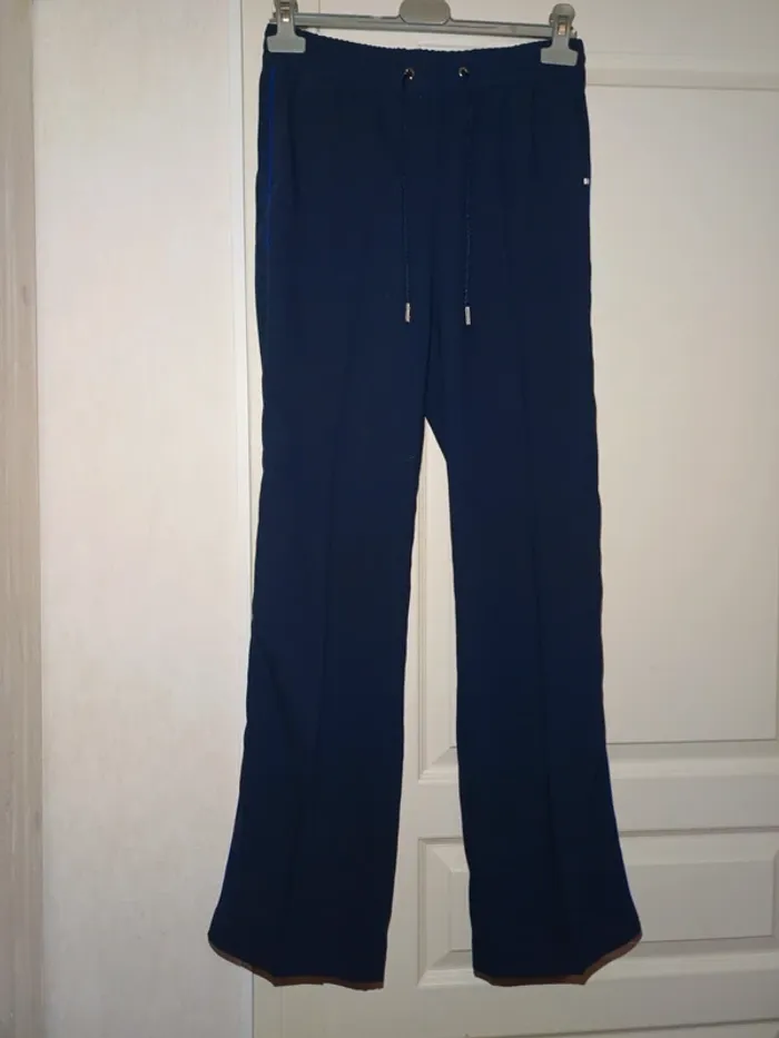 Pantalon à jambes larges l Code