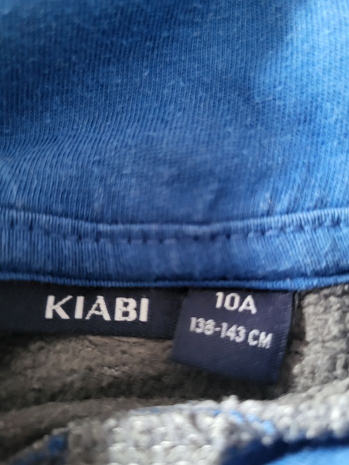 Sweat-shirt à capuche - photo numéro 2