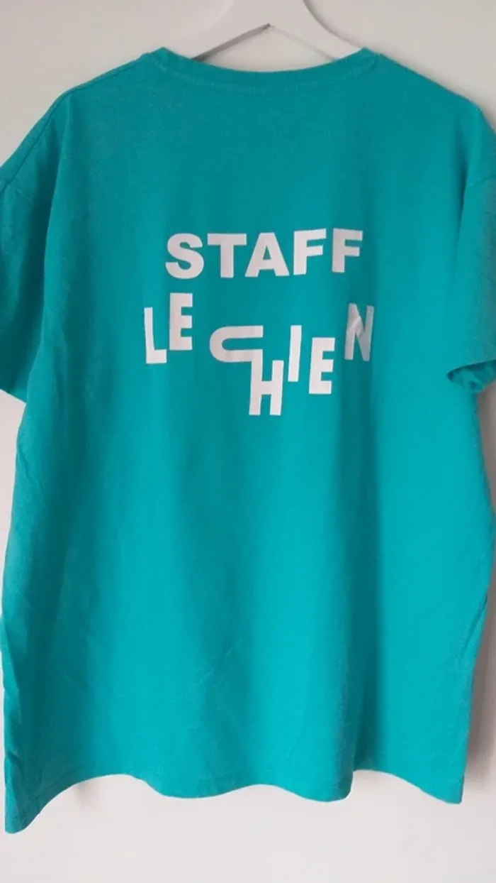 T.shirt édition staff 2019 le chien A plumes - photo numéro 2