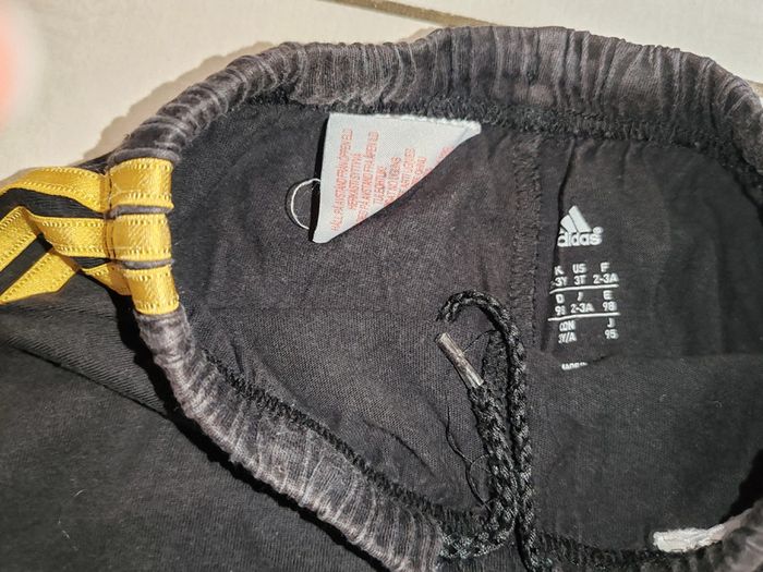 Short adidas - photo numéro 2