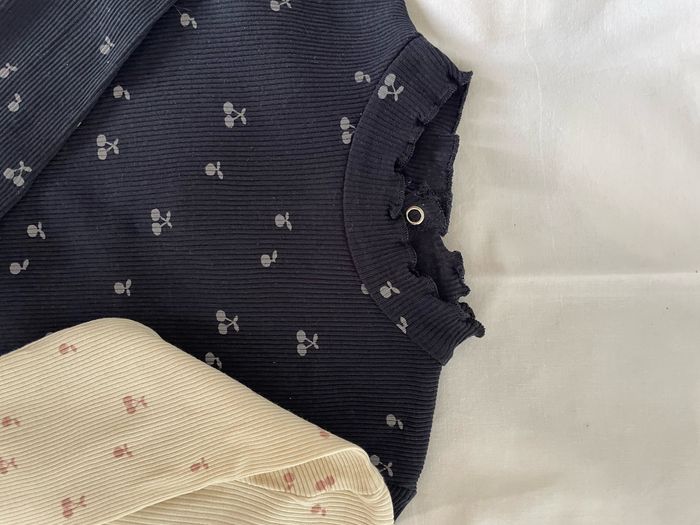 Lot de 2 t-shirt manches longues 2 ans - photo numéro 4