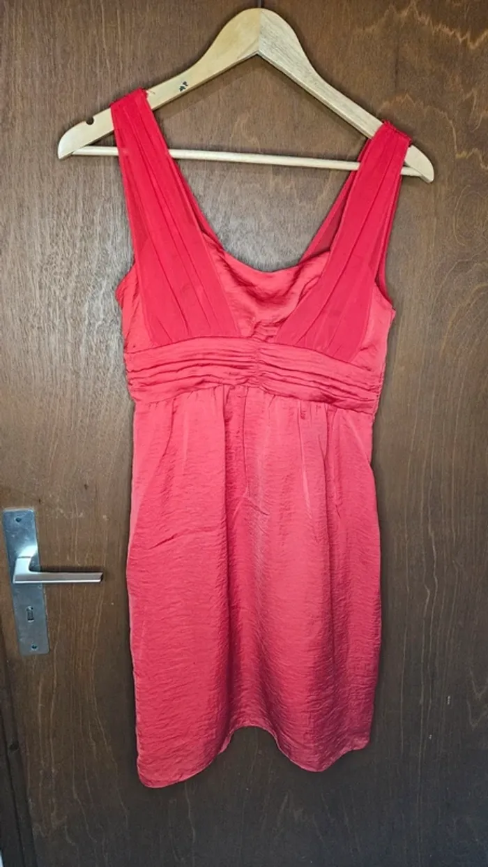 Robe rouge Naf Naf