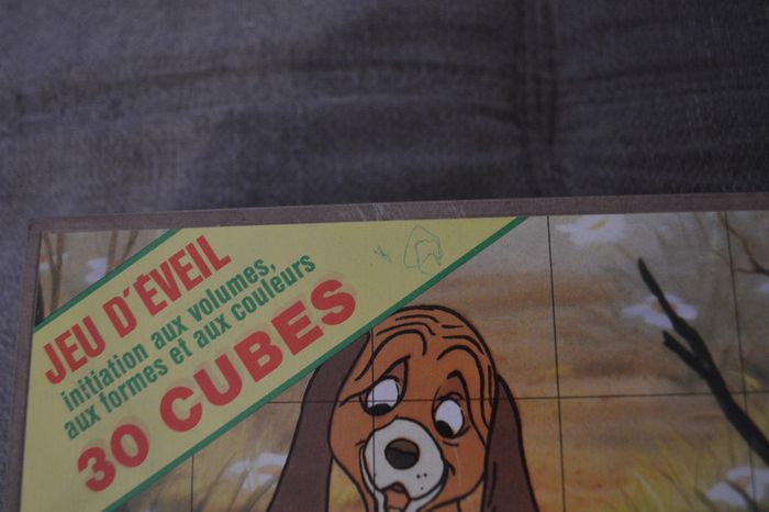 Boite de 30 cubes Walt Disney Rox et Rouky 1981 - photo numéro 2