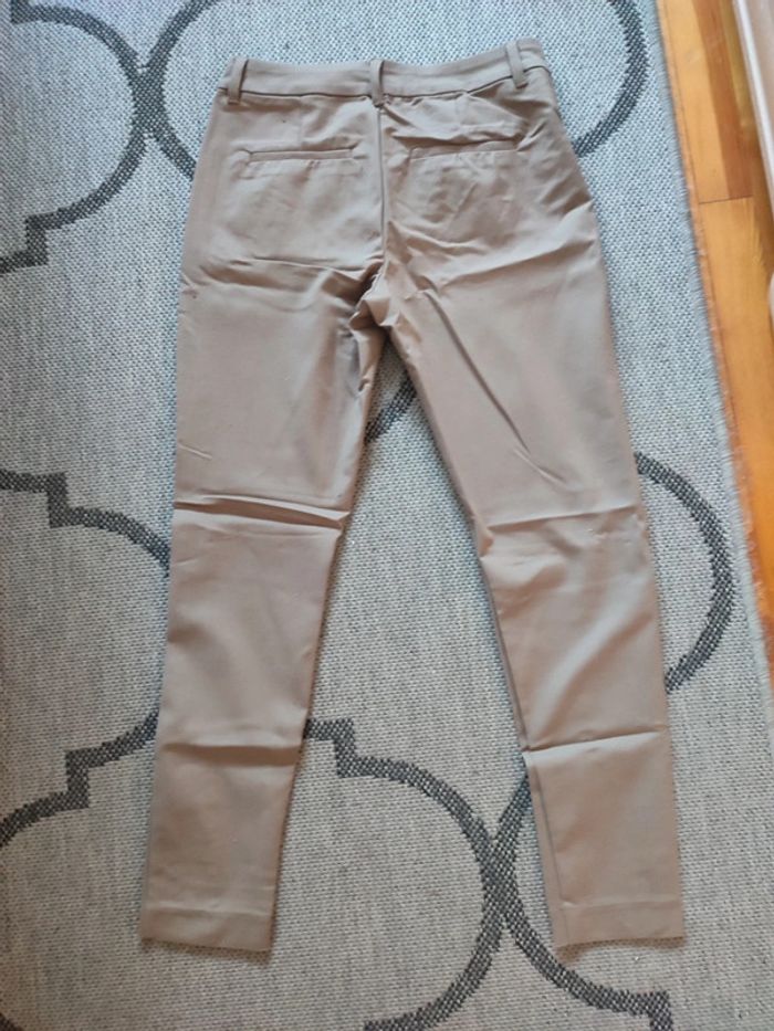 Chino femme taille 34 / XS Vero Moda - photo numéro 2