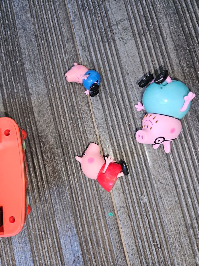 Voiture peppa - photo numéro 9