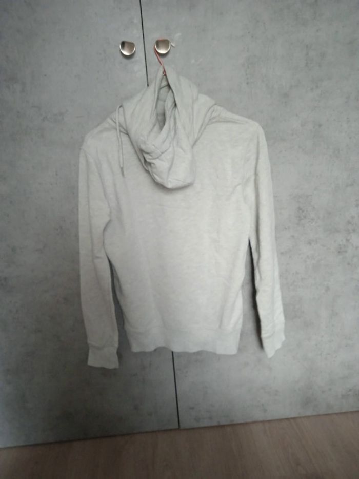 Sweat - photo numéro 3