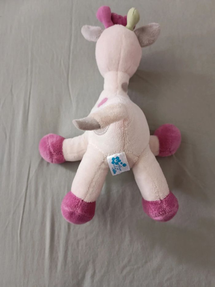 Lot girafe + hochet + bavoir et lange neuf - photo numéro 6