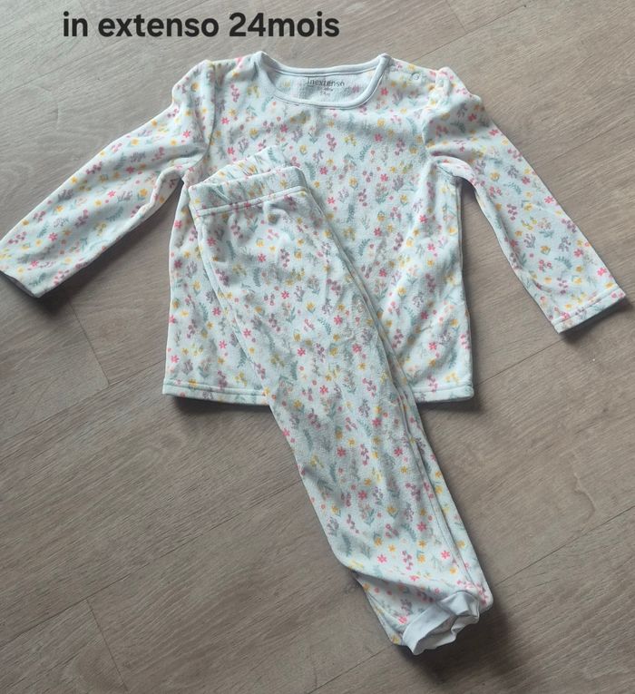 Pyjama in extenso