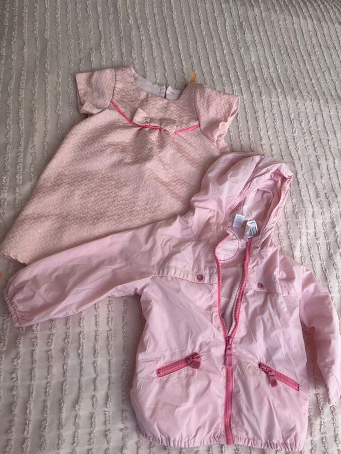 Robe et coupe vent rose